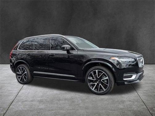 2023 Volvo XC90 B6 Plus 7-Seater