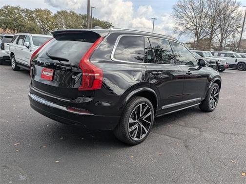 2023 Volvo XC90 B6 Plus 7-Seater