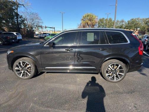 2023 Volvo XC90 B6 Plus 7-Seater