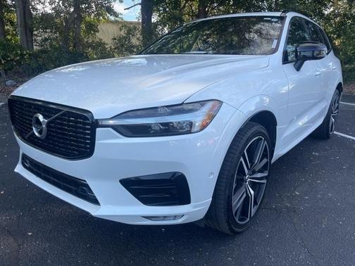 2021 Volvo XC60 T6 R-Design