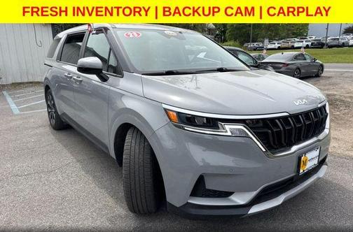 Ceramic Silver 2023 Kia Carnival EX