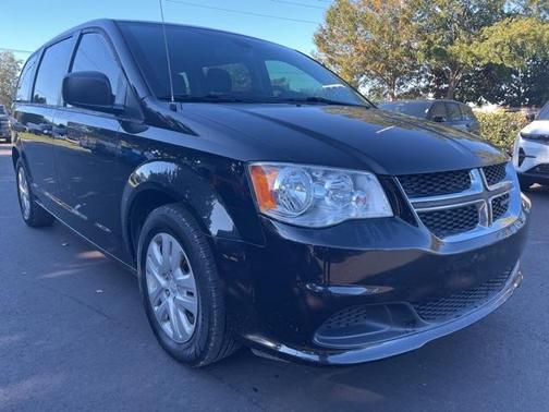 2020 Dodge Grand Caravan SE
