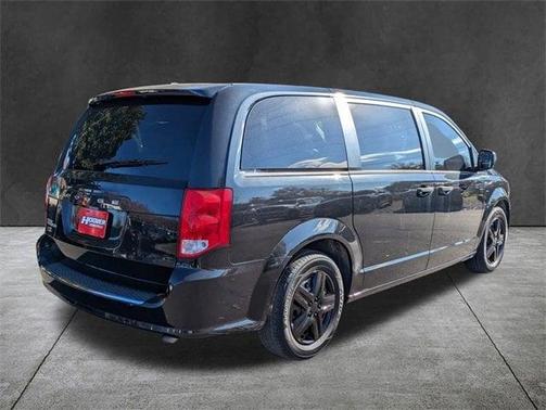 2020 Dodge Grand Caravan SE