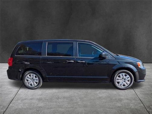 2020 Dodge Grand Caravan SE