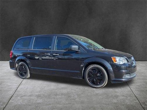 2020 Dodge Grand Caravan SE