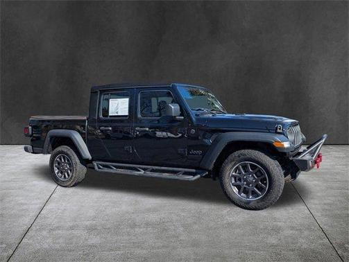 2024 Jeep Gladiator Sport