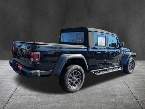 2024 Jeep Gladiator Sport