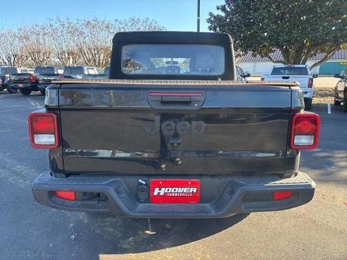 2024 Jeep Gladiator Sport