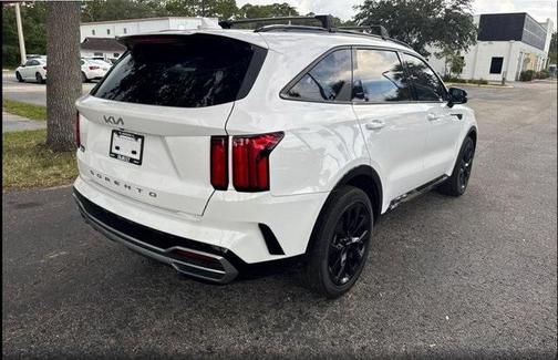 2022 Kia Sorento SX