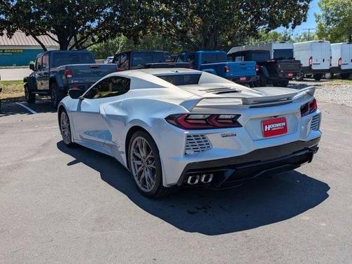 Silver Flare Metallic 2021 Chevrolet Corvette Stingray w/3LT