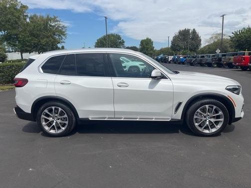 2023 BMW X5 xDrive40i