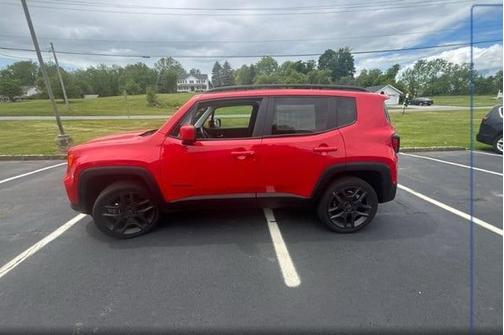 Colorado Red Clearcoat 2022 Jeep Renegade Latitude