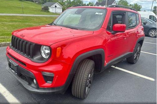 Colorado Red Clearcoat 2022 Jeep Renegade Latitude