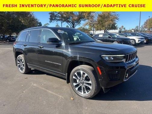 2022 Jeep Grand Cherokee Overland