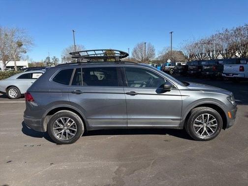 2020 Volkswagen Tiguan 2.0T SE