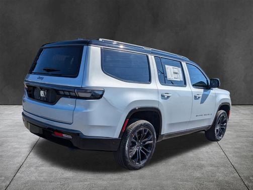 2026 Jeep Grand Wagoneer 