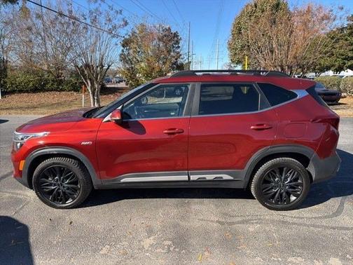 2022 Kia Seltos Nightfall