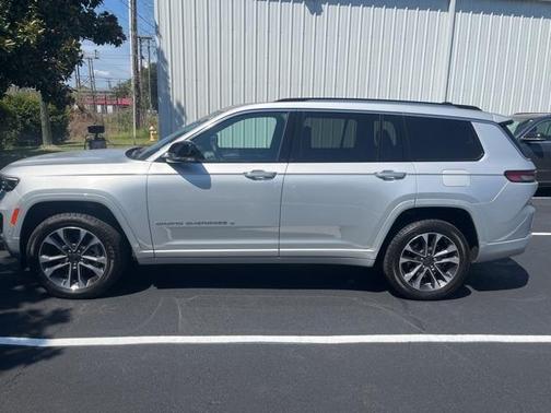 2023 Jeep Grand Cherokee L Overland