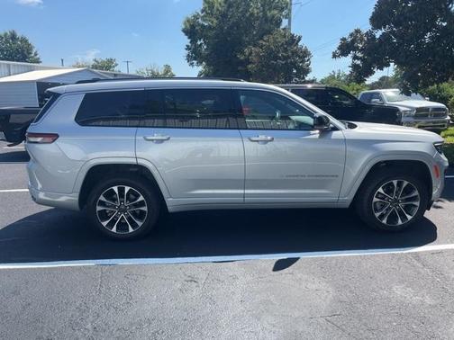 2023 Jeep Grand Cherokee L Overland