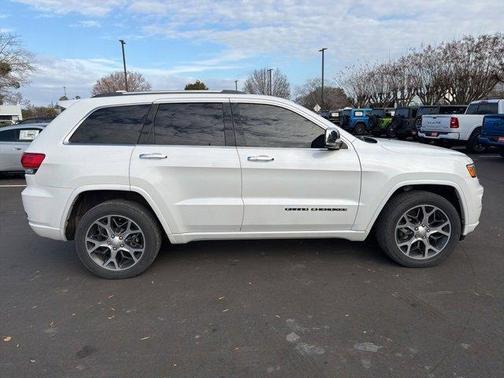 2019 Jeep Grand Cherokee Overland