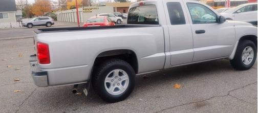 2006 Dodge Dakota SLT Club Cab