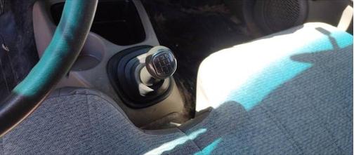 2000 Isuzu Hombre XS