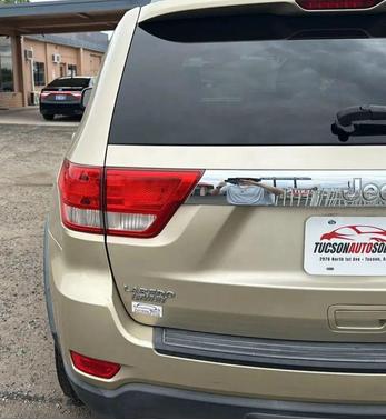 2011 Jeep Grand Cherokee Laredo