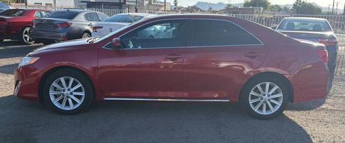 Barcelona Red Metallic 2014 Toyota Camry Hybrid XLE