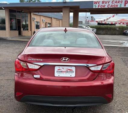 2014 Hyundai SONATA GLS