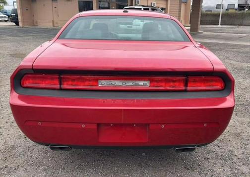 2013 Dodge Challenger SXT
