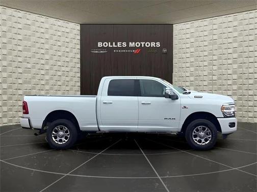 2024 RAM 2500 Laramie Crew Cab 4x4 64' Box