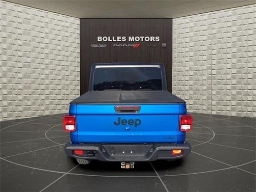 2021 Jeep Gladiator Sport