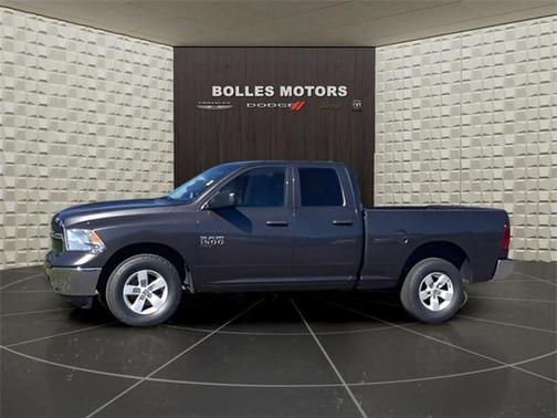 2024 RAM 1500 Classic SLT