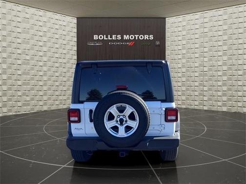 2020 Jeep Wrangler Sport