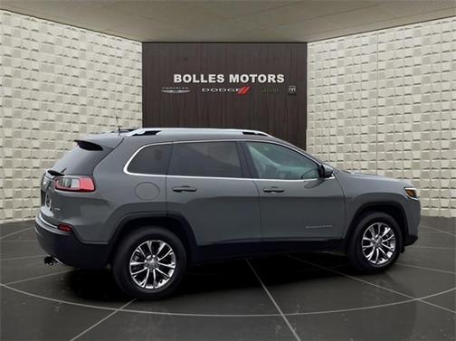 2021 Jeep Cherokee Latitude Lux