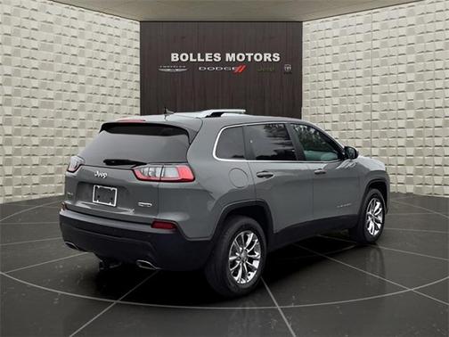 2021 Jeep Cherokee Latitude Lux