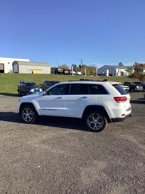 2022 Jeep Grand Cherokee WK Limited