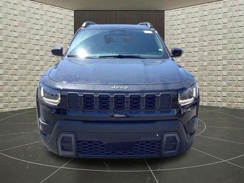 Diamond Black 2026 Jeep Cherokee LAREDO/LIMITED