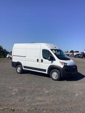 2025 RAM ProMaster 1500 Base
