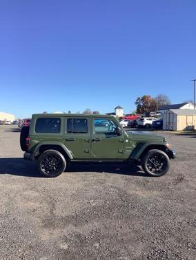 2024 Jeep Wrangler 4xe Sahara