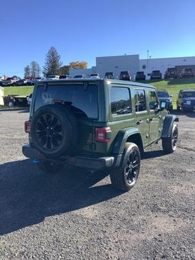 2024 Jeep Wrangler 4xe Sahara