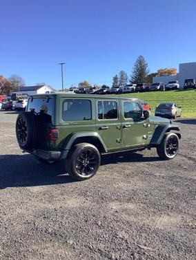 2024 Jeep Wrangler 4xe Sahara