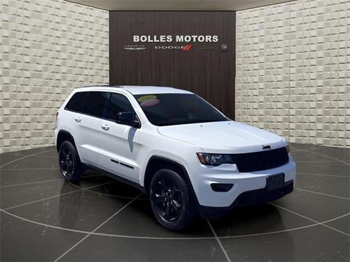 2021 Jeep Grand Cherokee Laredo