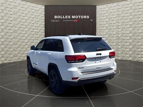 2021 Jeep Grand Cherokee Laredo