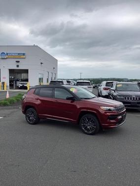 2022 Jeep Compass Altitude