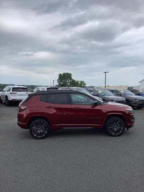 2022 Jeep Compass Altitude