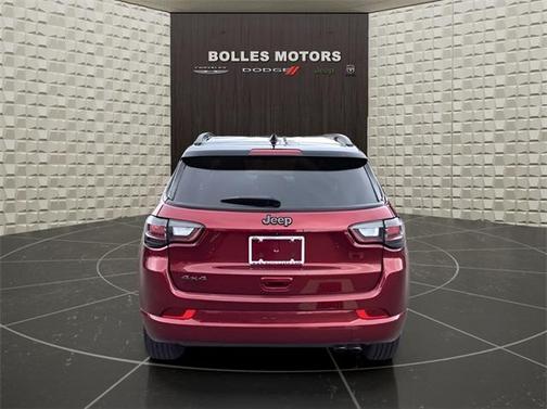 2022 Jeep Compass Altitude