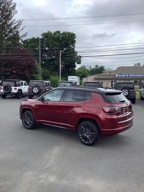 2022 Jeep Compass Altitude