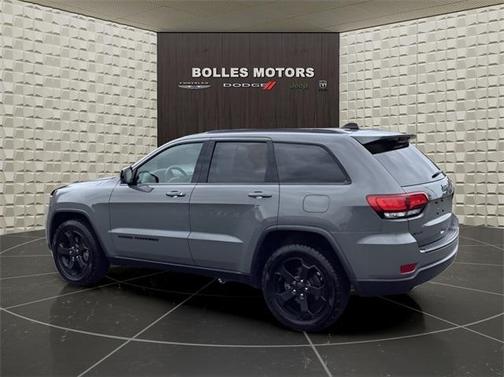 2021 Jeep Grand Cherokee Laredo