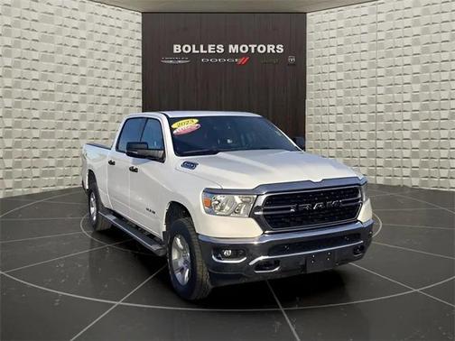2023 RAM 1500 Big Horn Crew Cab 4x4 64' Box